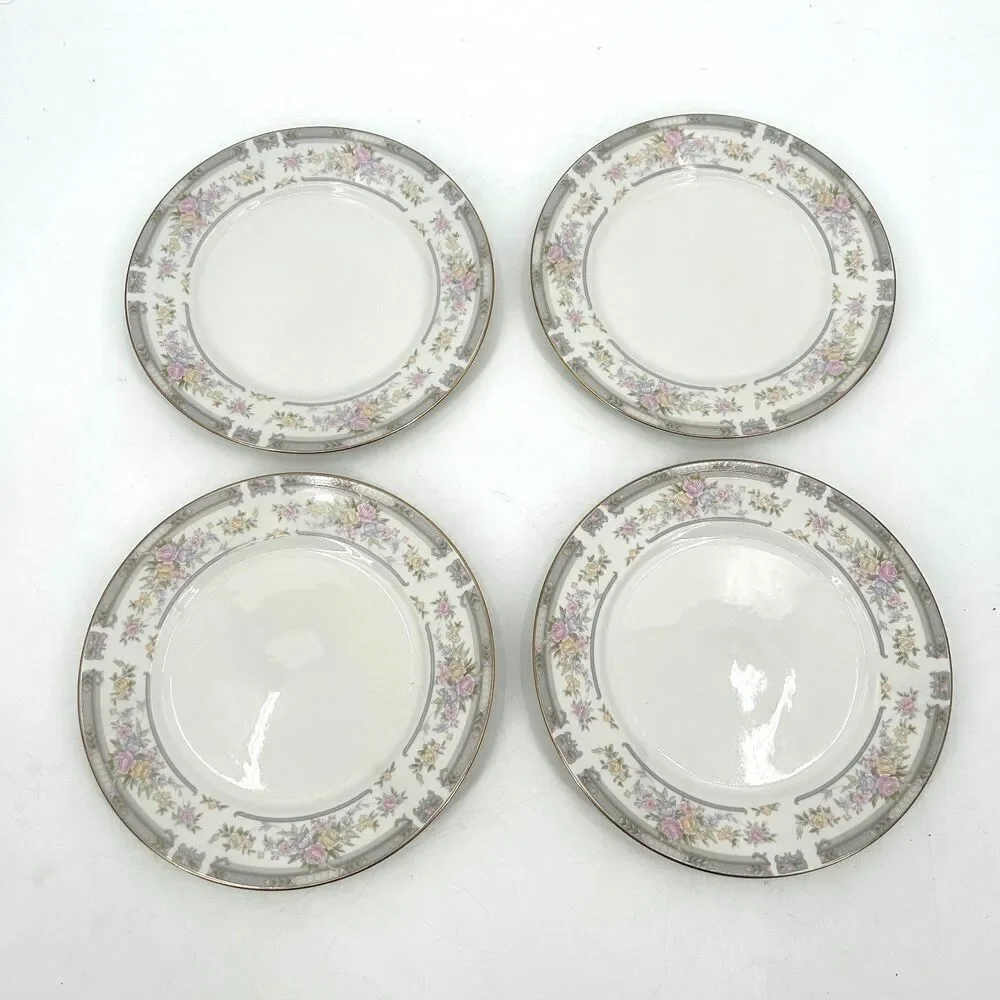 FARBERWARE Set of 4 Vintage 1992 Fine China White Floral Southampton Plate 7.5